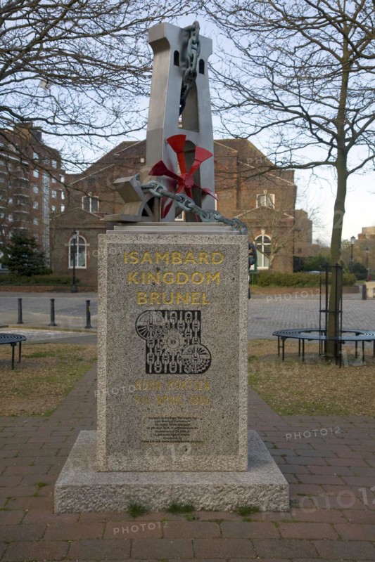 Isambard Kingdom Brunel memorial monument, Portsmouth, Hampshire, England, United Kingdom, Europe