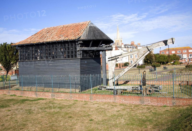 Treadmill crane, Harwich, Essex, England, United Kingdom, Europe