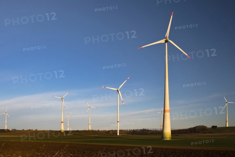 Wind turbines, wind farm, Bad Wünnenberg, Paderborn plateau, North Rhine-Westphalia, Germany, Europe