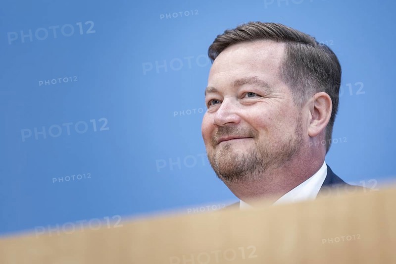 Uli Grötsch, Federal Police Commissioner to the German Bundestag, recorded during the presentation of the Police Commissioner's report at the Federal Press Conference in Berlin, 27 June 2024