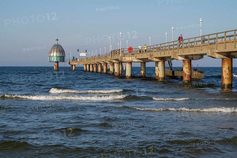 Tourists on the Vineta Bridge, pier with diving gondola, Zinnowitz, Usedom Island, Baltic Sea, Mecklenburg-Western Pomerania, Germany, Europe