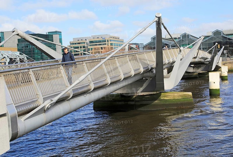 Sean O'Casey bridge crossing River Liffey, Dublin Docklands, Ireland, architect Cyril O'Neill and O'Connor Sutton Cronin Consulting Engineers 2005, Europe