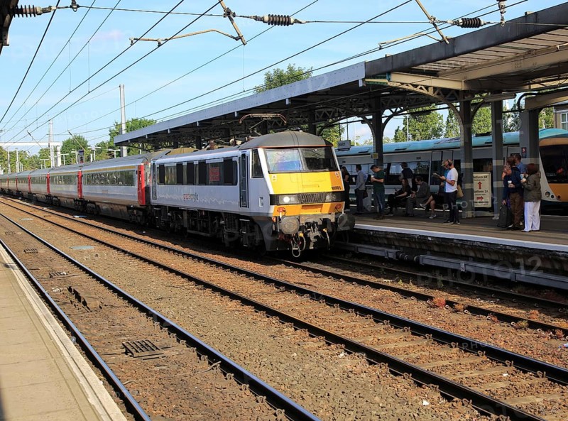 Greater Anglia, British Rail Class 90 electric locomotive train platform station, Ipswich, Suffolk, England, UK