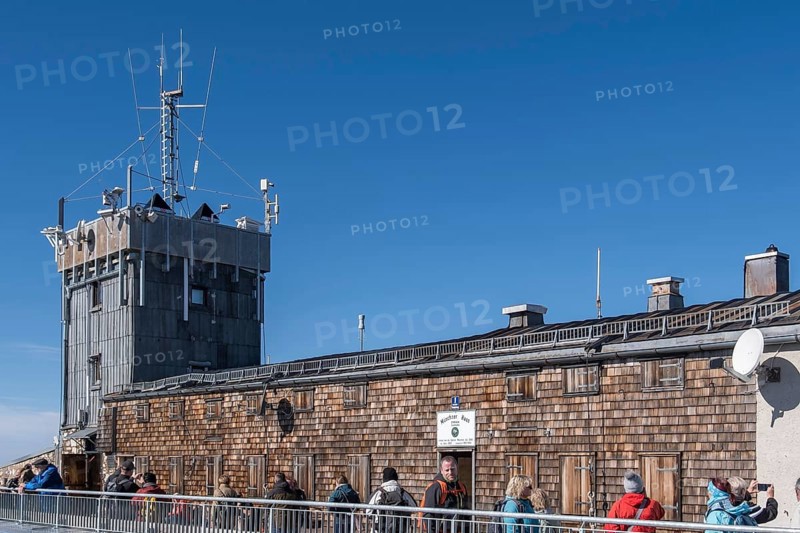 Munich House and the tower of the weather station on the Zugspitze, Garmisch-Partenkirchen, Werdenfelser Land, Upper Bavaria, Bavaria, Germany, Europe