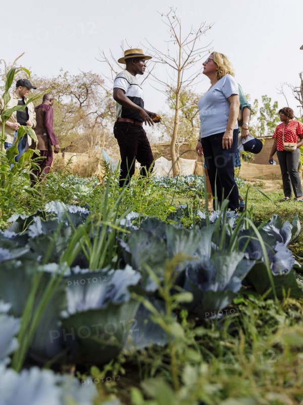From left: Abdoul Razal Belemgnegre, head of the training centre and Svenja Schulze (SPD), Federal Minister for Economic Cooperation and Development visits the agroecological training centre Centre Beo-Noree in Beo-Noree, 04.03.2024.Photographed on behalf of the Federal Ministry for Economic Cooperation and Development