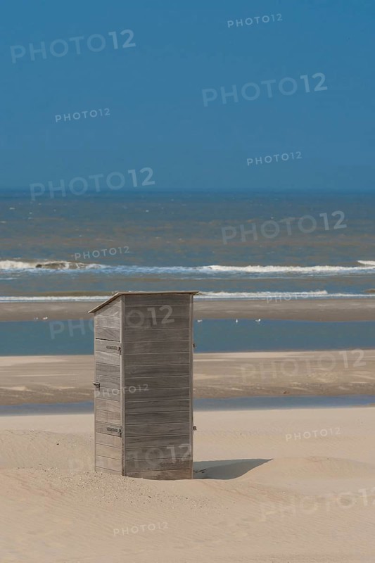 Beach hut on the North Sea