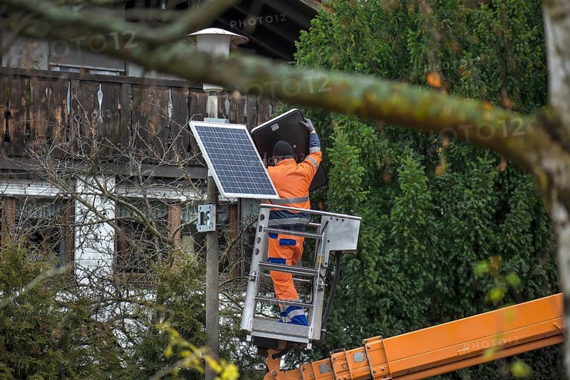 Dismantling of a solar speed display by the building yard, Eckental, Central Franconia, Bavaria, Germany, Europe