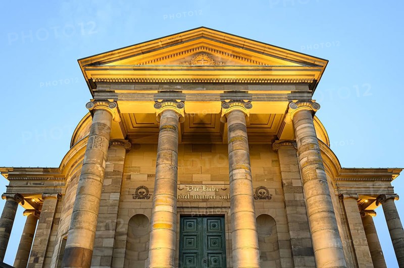 Gate of the burial chapel on the Würrtemberg in Stuttgart Rotenberg in the evening light