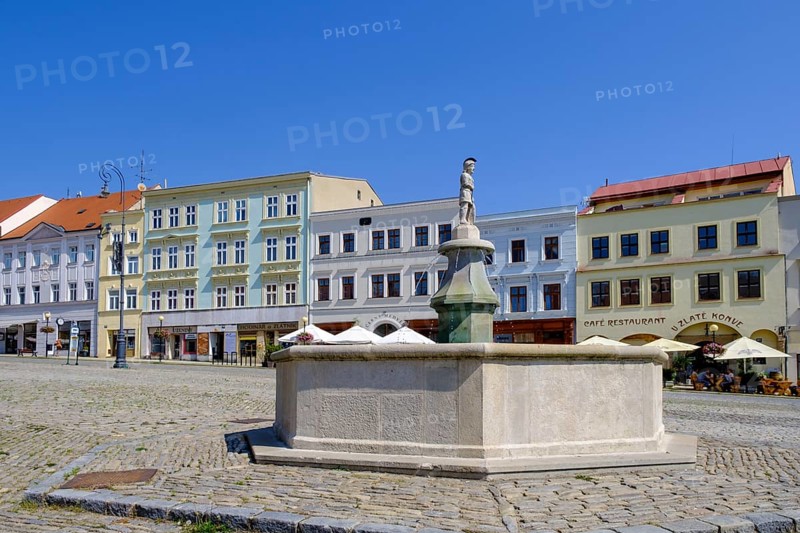 Houses on Masaryk Square, Old Town, Znojmo, Znojmo, Okres Znojmo, Kraj Jihomoravský, South Moravia, Moravia, Czech Republic, Europe