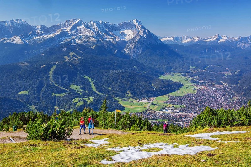 View from Wank 1780m to valley, village and Zugspitzgruppe 2962m, Garmisch-Partenkirchen, Loisachtal, Werdenfelser Land, Upper Bavaria, Bavaria, Germany, Europe