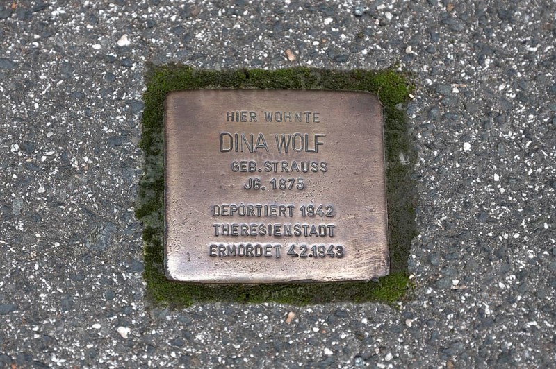 Stumbling stone, remembrance of Jewish fellow citizens who were persecuted, murdered and deported by National Socialism during the Nazi era, Schnaittach, Middle Franconia, Bavaria, Germany, Europe