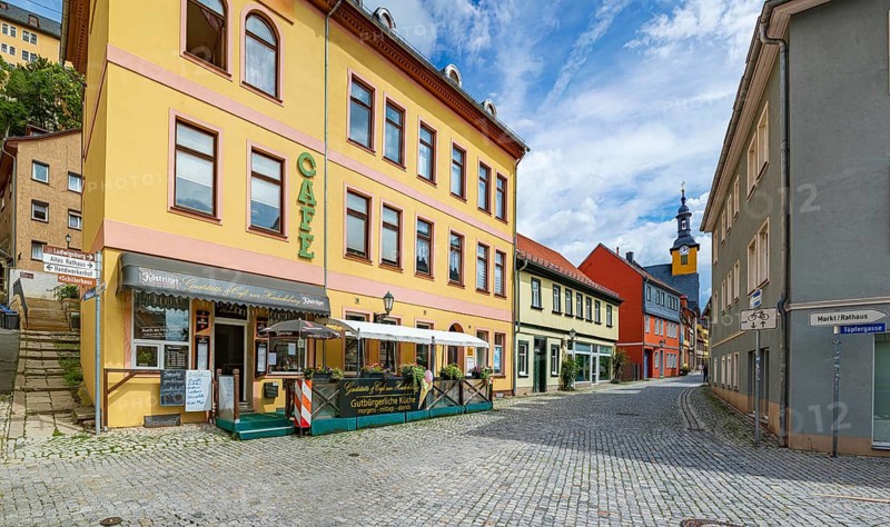 Stiftsgasse with view of the Old Town Hall in Rudolstadt, Thuringia, Germany, Europe