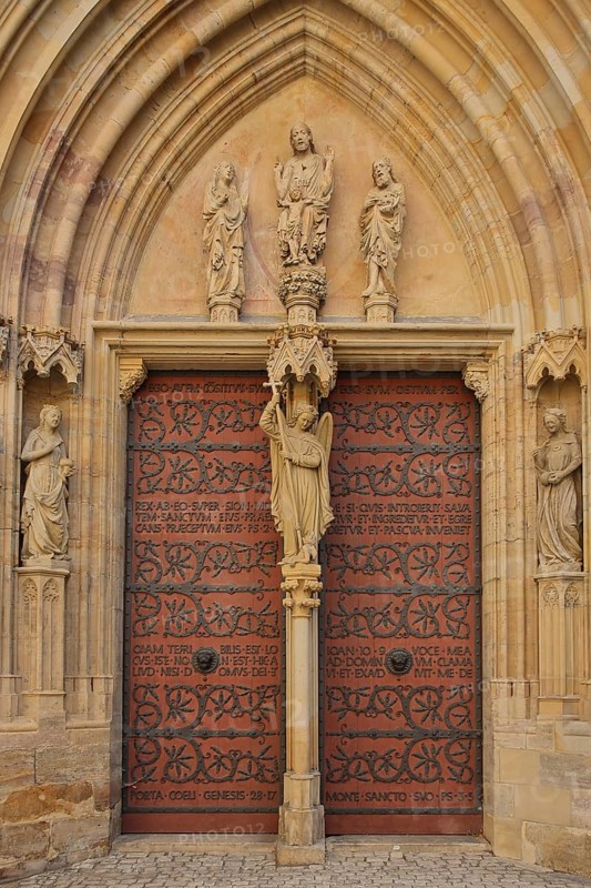 Sculptures on the Virgin Mary portal with tympanum and Archangel Michael, Gothic church portal, fittings, inscription, arts and crafts, UNESCO Cathedral, St Mary's Church, Erfurt Cathedral, Cathedral Square, Erfurt, Thuringia, Germany, Europe
