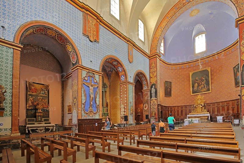Interior view of baroque church Saint Firmin built 1704, painting, St, mountain village, Gordes, Luberon, Vaucluse, Provence, France, Europe