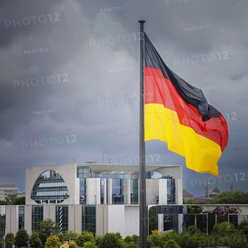 The flag of the Federal Republic of Germany flies in the wind in front of the Federal Chancellery in Berlin Berlin, 03.07.2024