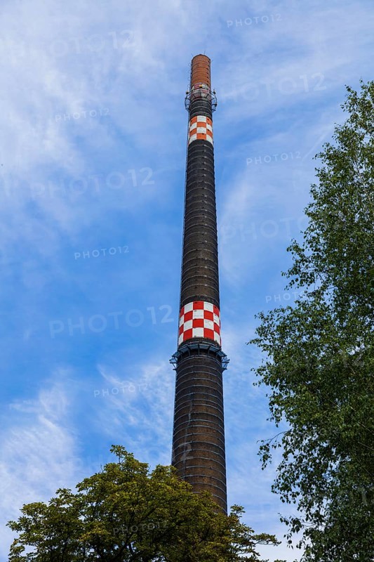 The Halsbrücker Esse, also known as the Hohe Esse, Halsbrückner Esse or Halsbrücker Hohe Esse, is a 140 metre high, free-standing chimney with an associated smoke channel, which was built in 1888/89 to discharge and dilute the toxic flue gases from the Halsbrück smelters, Halsbrücke, Halsbrücke, Saxony, Germany, Europe