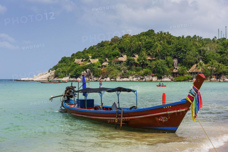 Sairee beach with colourful longtail boat, colourful, wooden boat, boat, painted, traditional, tourism, travel, beach, island, holiday island, tropical, tropics, holiday paradise, landscape, bathing holiday, bathing beach, dream holiday, exotic, nobody, empty, coastal landscape, Asian, sight, beautiful, natural, paradise, seascape, summer, beautiful weather, climate, nature, coastline, ocean, sea, sea beach, Koh Tao, Thailand, Asia