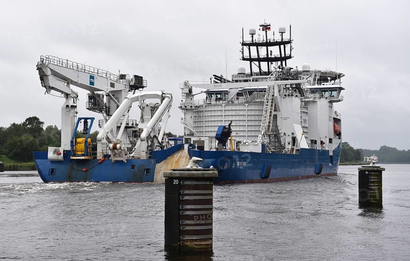 Ship, special ship, cable-laying ship NKT Victoria travelling through the Kiel Canal, Kiel Canal, Schleswig-Holstein, Germany, Europe