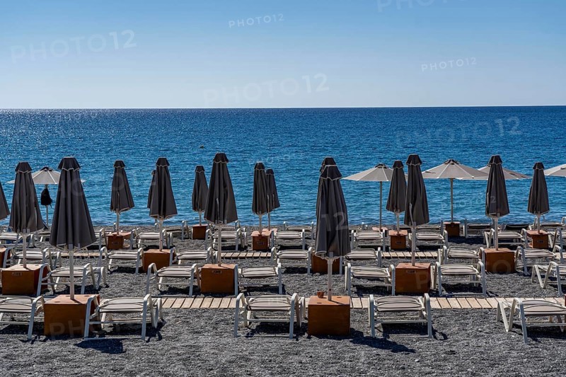 Beach, empty, organised, with sun loungers and parasols, catering, bay at Koutsounari Beach, on the island of Crete, in the south-east of the island, Greece, Europe