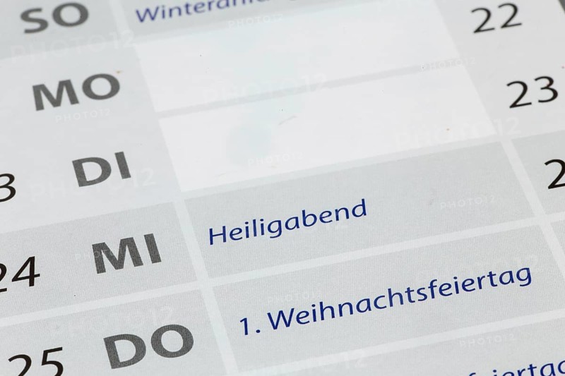 Close-up of a calendar section with the 2025 Christmas holidays