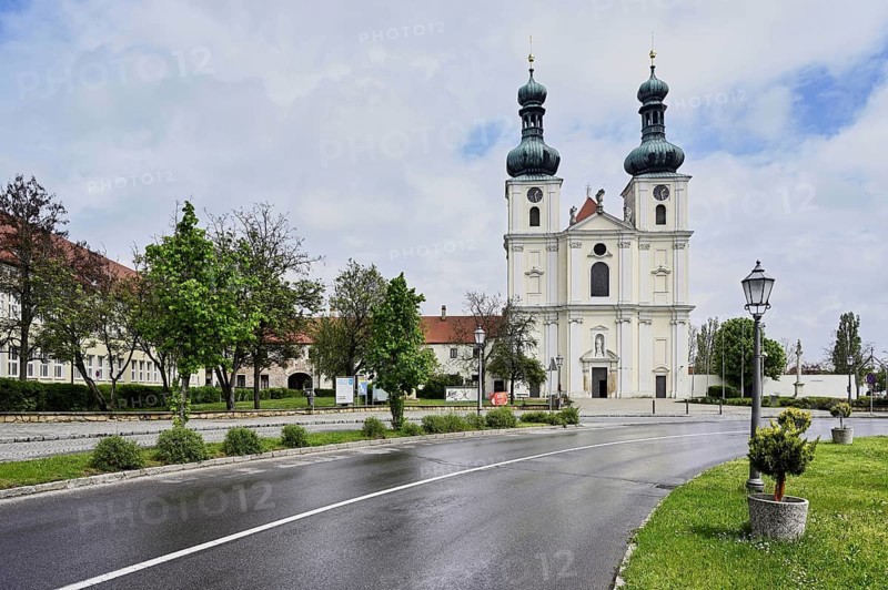 Basilica of the Nativity of the Virgin Mary, baroque Roman Catholic pilgrimage church, Frauenkirchen, Lake Neusiedl, Burgenland, Austria, Europe