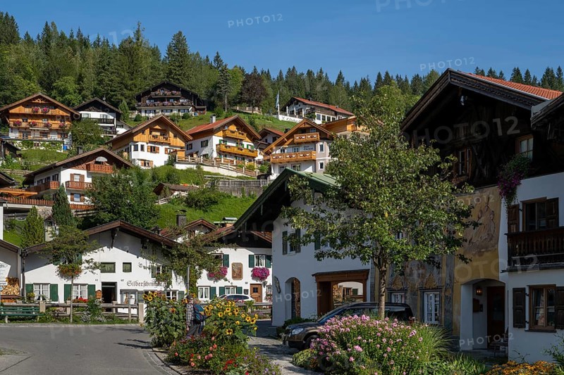 Typical Bavarian houses, Im Gries, Mittenwald, Werdenfelser Land, Upper Bavaria, Bavaria, Germany, Europe