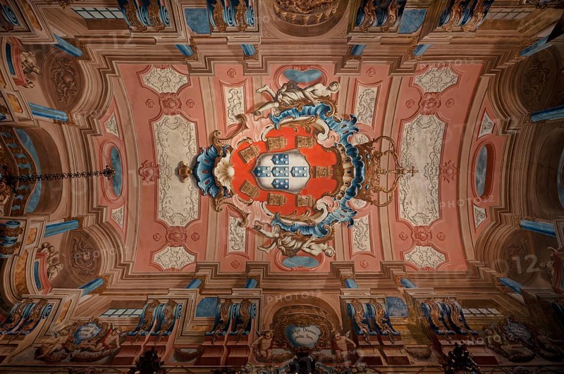 Interior, ceiling, ceiling painting, imitating barrel vault, Igreja de Santo António church, Museu Municipal Dr Jose Formosinho, Lagos, Algarve, Portugal, Europe