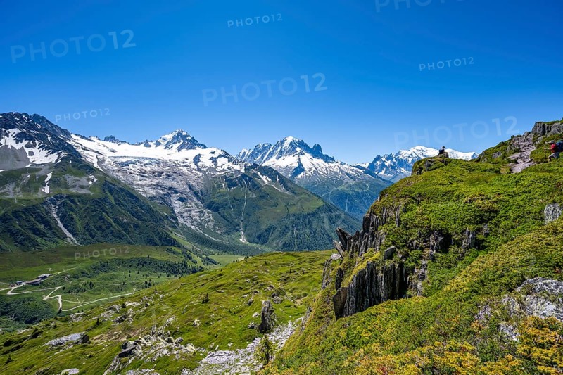 Mountain panorama with glaciated mountain peaks, Aiguille Verte and Glacier du Tour, hike to Aiguillette des Posettes, Chamonix, Haute-Savoie, France, Europe