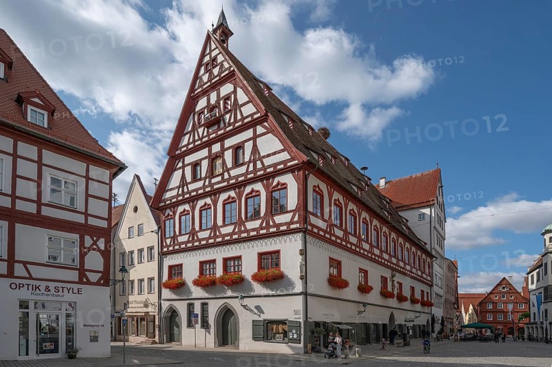 Former dance house with bread house, now municipal administration building, built in 1443, remodelled around 1830, Marktplatz 15, Nördlingen, Bavaria, Germany, Europe