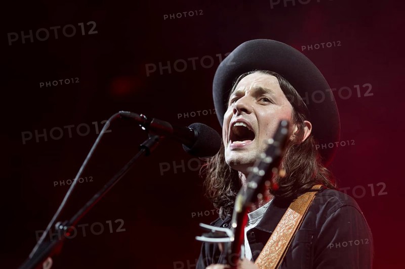 James Bay live on Up All Night Tour at the Columbiahalle in Berlin on 19.01.2025