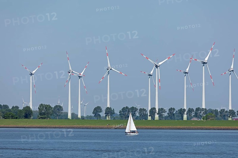 Wind farm near Brunsbüttel, Elbe, Sailing boat, Schleswig-Holstein, Germany, Europe