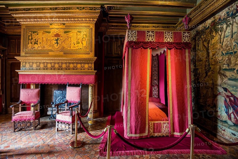 Historic bedroom, Chenonceau Castle, Château de Chenonceau, Department Indre-et-Loire, Centre-Val de Loire region, France, Europe