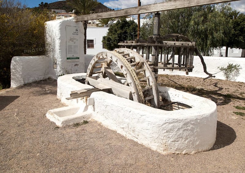 Historic communal well, El Pozo de los Frailes, Cabo de Gata national park, Spain, Europe