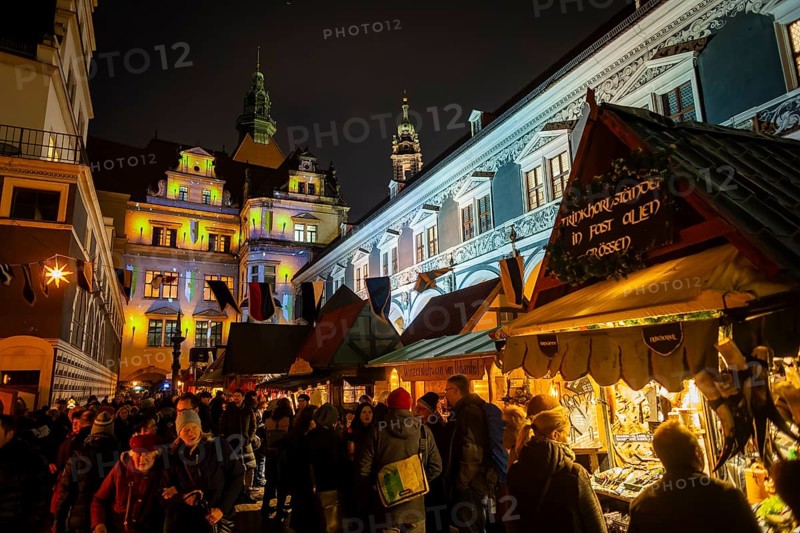 Historic Christmas Market in the Stable Courtyard of the Royal Palace, Dresden, Saxony, Germany, Europe