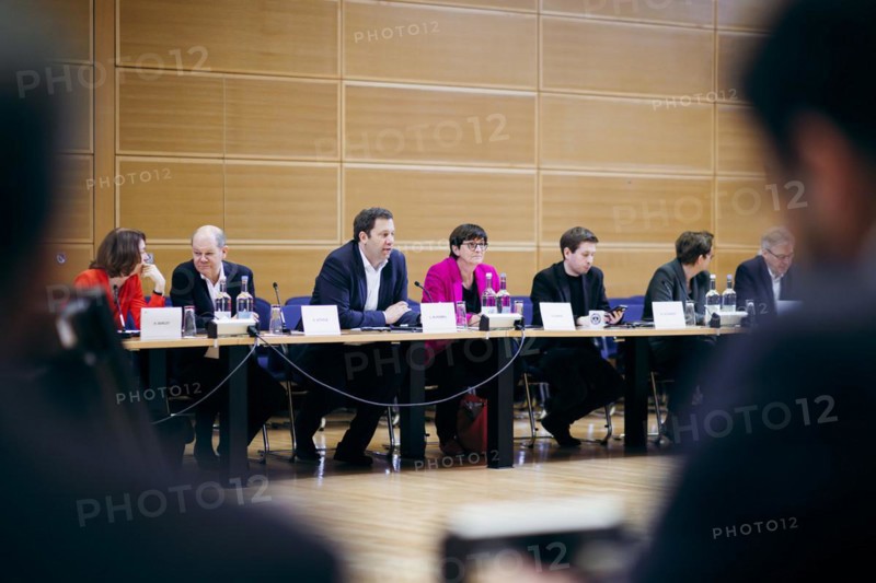SPD Executive Committee, recorded in the Willy Brandt House during a board meeting in Berlin, 8 April 2024