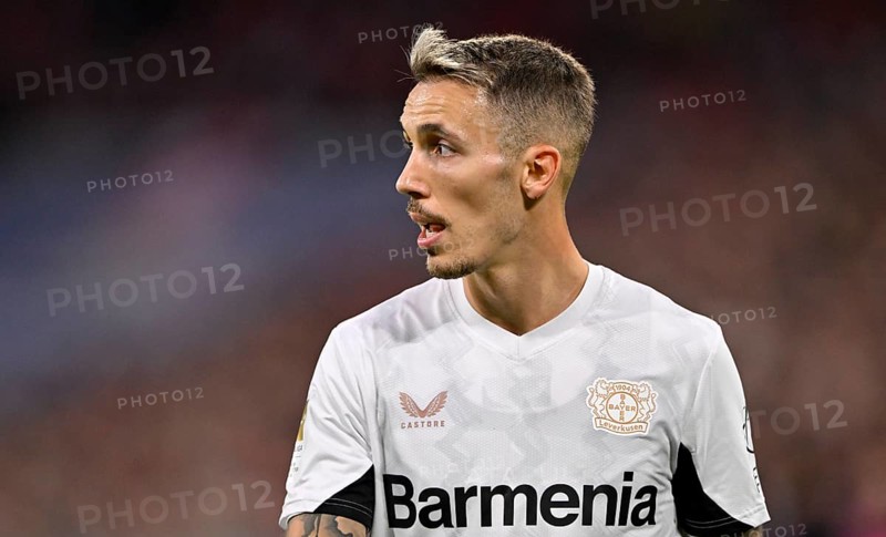 Alejandro Grimaldo Bayer 04 Leverkusen (20) portrait, Allianz Arena, Munich, Bavaria, Germany, Europe