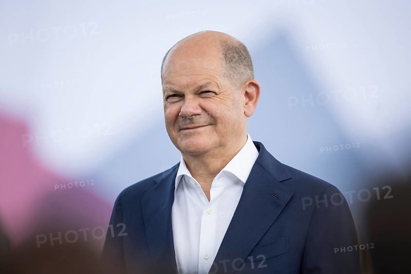 Olaf Scholz (Federal Chancellor, SPD) at the Germany Dialogue on the topic Together for Democracy in the dialogue forum at Celebrating Democracy. / The Basic Law turns 75, together it will be a celebration, Berlin, 24.05.2024