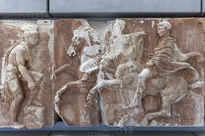 Scene with horsemen from the Parthenon frieze, original, Acropolis Museum, architect Bernard Tschumi, Athens, Greece, Europe