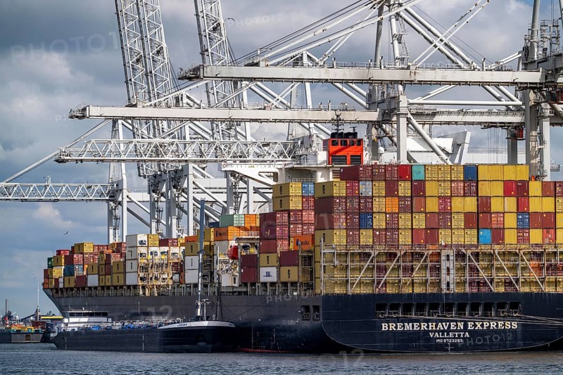 ECT Delta Container Terminal, in Europahaven, Bremerhaven Express container ship being loaded and unloaded, being refuelled, seaport of Rotterdam, deep-sea port Maasvlakte 2, on an artificial land area, Netherlands