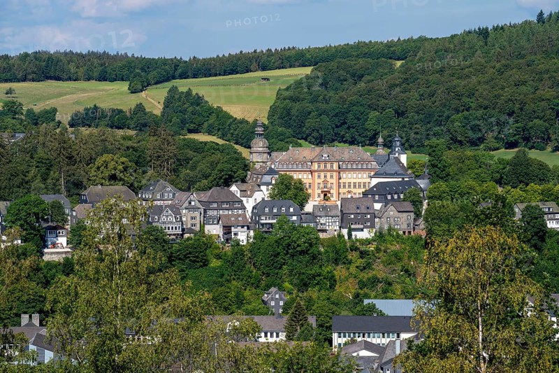 Bad Berleburg, in the district of Siegen-Wittgenstein, Rothaargebirge, Sauerland, upper town, with Berleburg Castle, North Rhine-Westphalia, Germany, Europe
