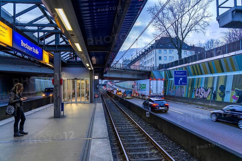 Underground station, Breslauer Straße U18, in the middle of the A40 motorway, Essen city centre, dark, loud, Essen North Rhine-Westphalia, Germany, Europe
