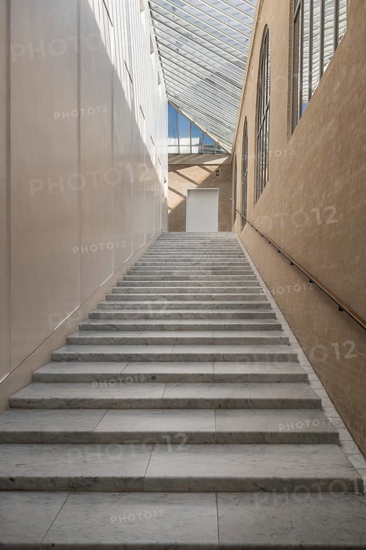Staircase, modern extension, architect Henning Larsen, Ny Carlsberg Glyptotek or New Carlsberg Glyptothek, Art Museum for Sculpture and Painting, Copenhagen, Denmark, Europe