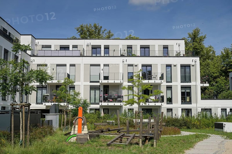 New buildings Lankwitzer Hofgärten by Bonava, former studio site of Berliner Synchron, Mühlenstraße, Lankwitz, Steglitz-Zehlendorf, Berlin, Germany, Europe
