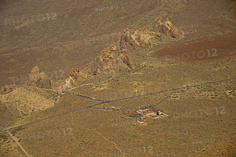 Roques de Garcia rock formation and Parador visitor centre, panorama from Alto de Guajara, 2717m, Teide National Park, Tenerife, Canary Islands, Spain, Europe