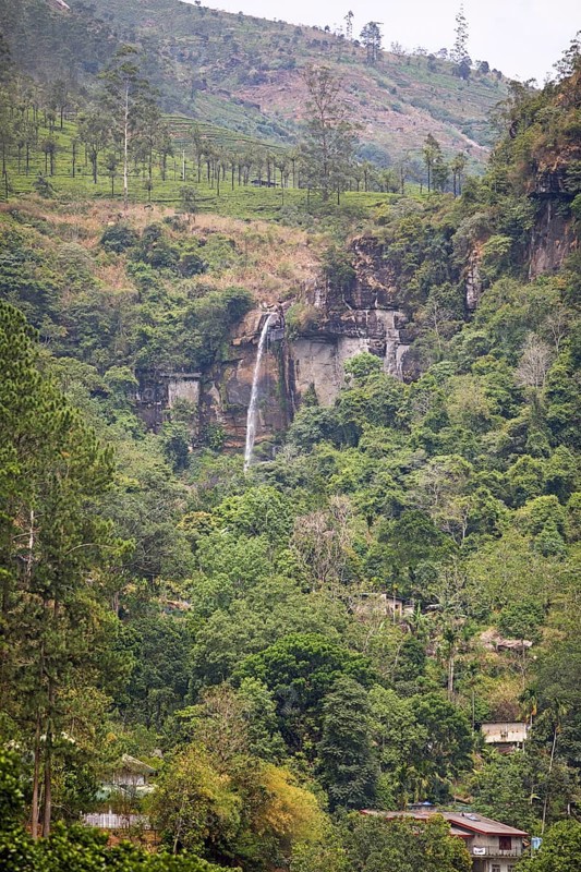 Ramboda Falls, Nuwara Eliya, Central Province, Sri Lanka, Asia