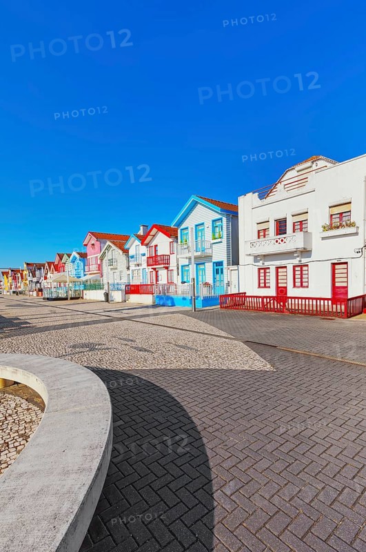 Brightly painted beach homes, Costa Nova do Prado, Aveiro, Portugal, Europe