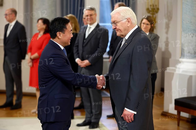 Thyra Chheang Cambodia is received by Frank-Walter Steinmeier (President of the Federal Republic of Germany) in front of the Federal President's New Year's Reception at Bellevue Palace, Berlin 14 January 2025