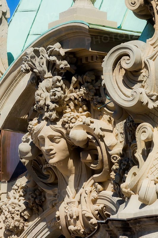 The Zwinger in Dresden is one of the most famous baroque buildings in Germany and is home to museums of world renown. Wall pavilion
