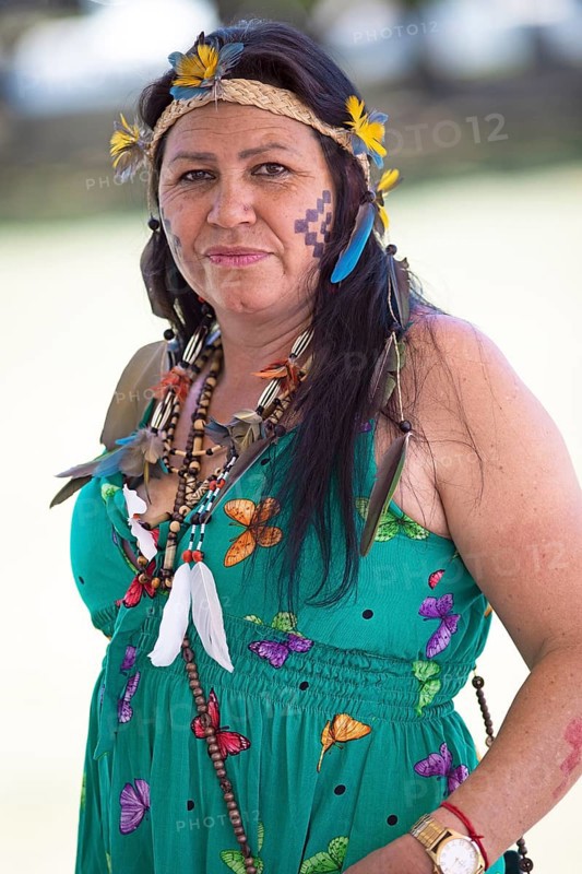 Brazilian woman, 42 years old, indigenous Kaingang people, Brasilia, Distrito Federal, Brazil, South America