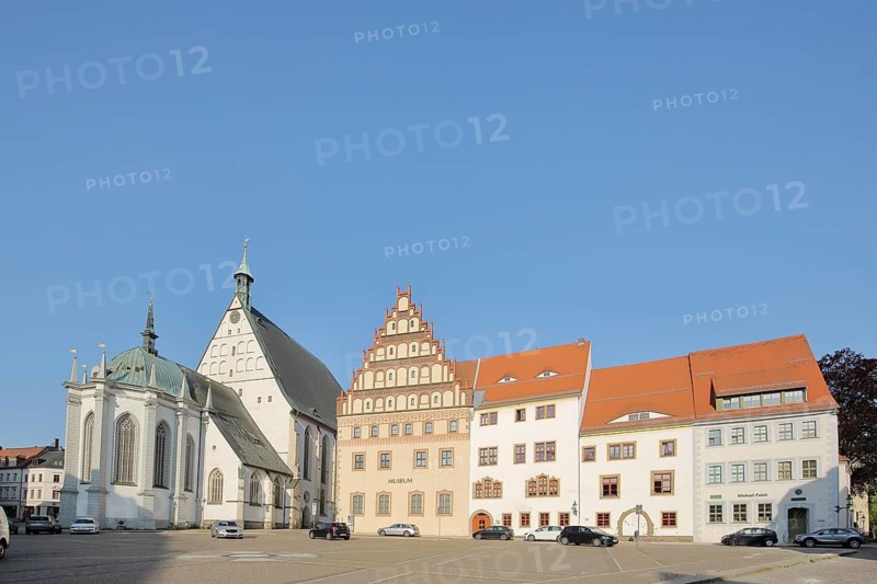 Untermarkt with St. Mary's Cathedral and Mining Museum with stepped gable, City Museum, former cathedral courtyard, Freiberg, Saxony, Germany, Europe